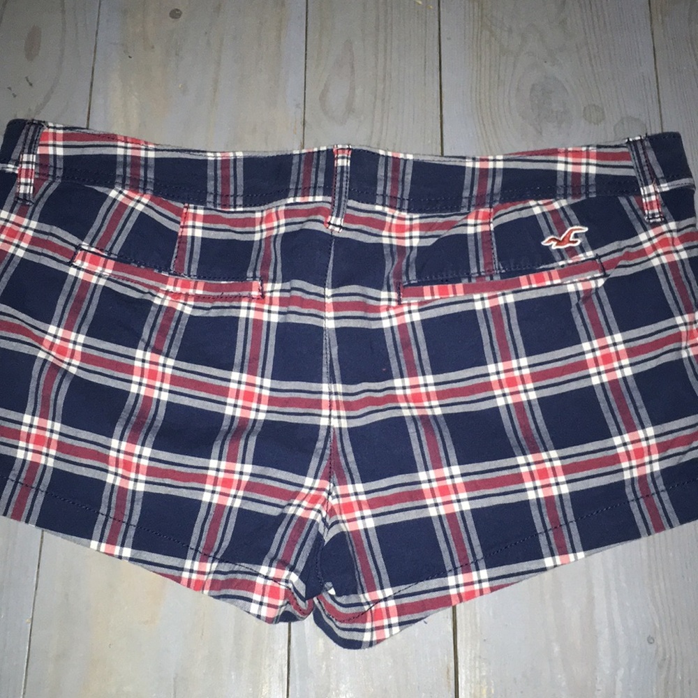 Plaid cargo shorts